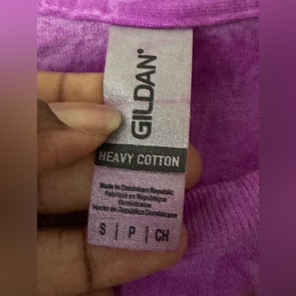 Gildan Tie Dye Multicolored Print Shirt With Quote Be Kind Size S - Picture 7 of 8